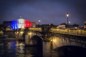 L’État français bascule vers Linux et les logiciels libres : retour sur vingt ans d’un pari souverain