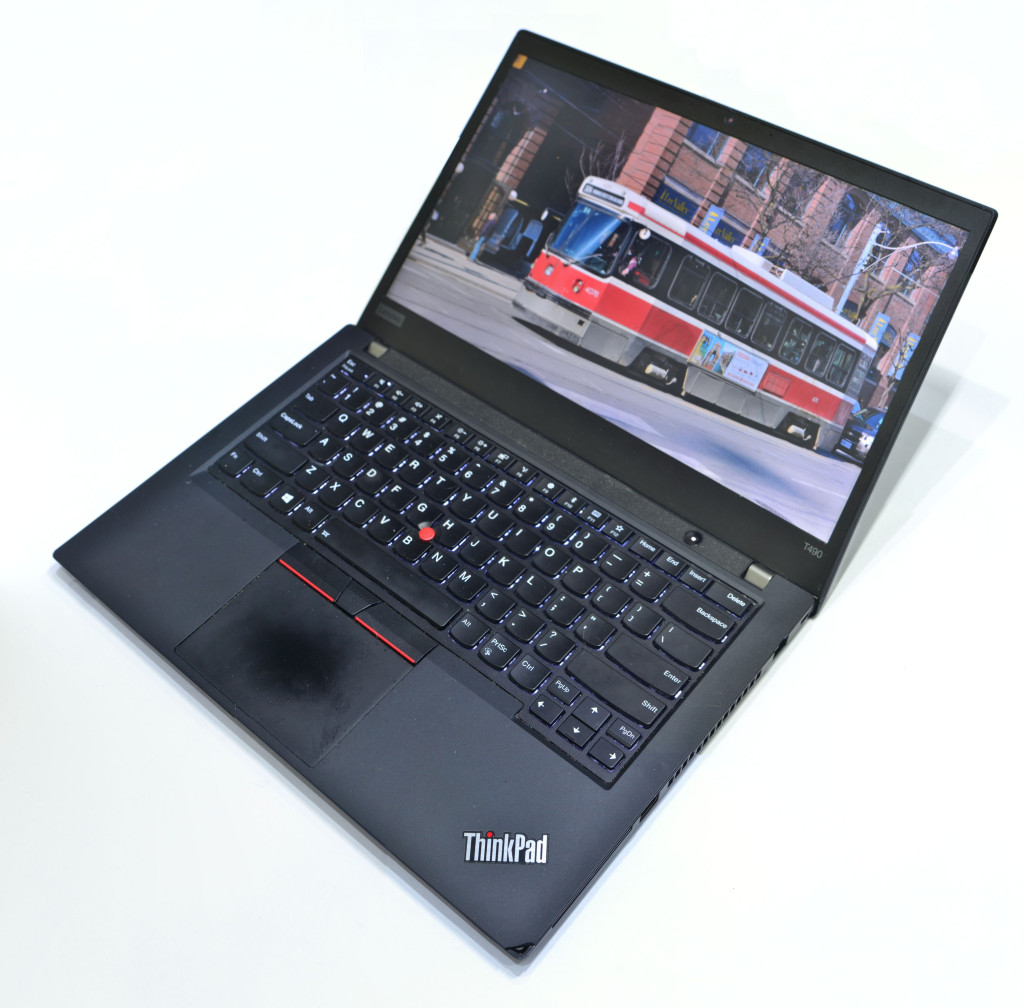 S&rsquo;équiper pour ses études sans se ruiner : un bon portable pour moins de 500 € grâce à l&rsquo;occasion et à Linux